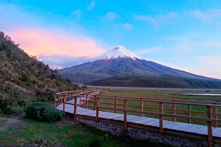 Cotopaxi, Quito