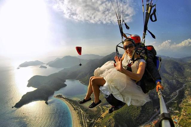 Paragliding