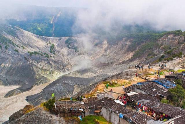 Tangkuban Perahu