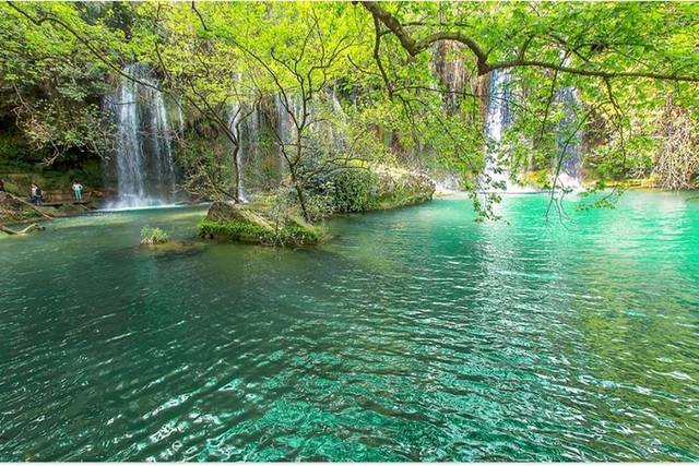 Dim Cave & River