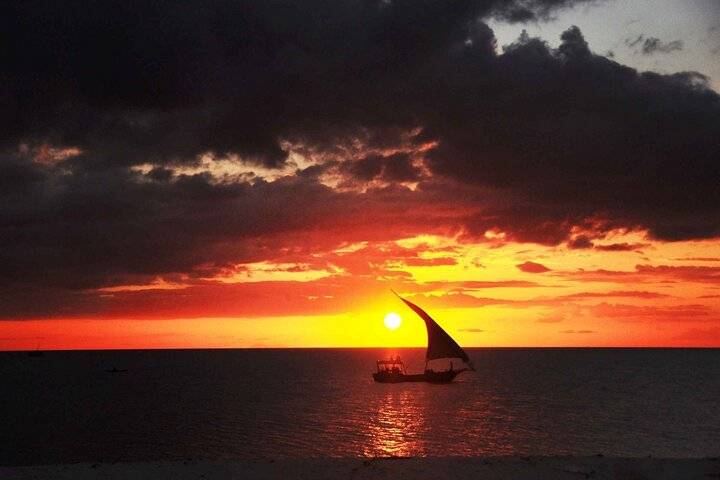 Sunset Dhow, Zanzibar City