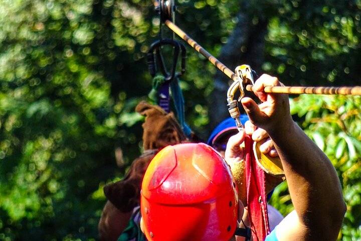 Ziplining, Tamarindo