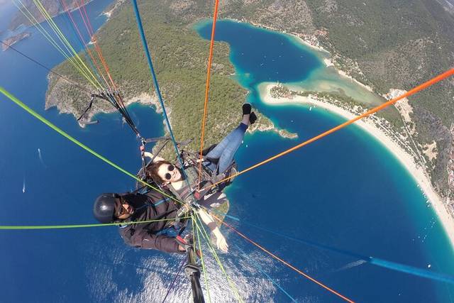 Paragliding
