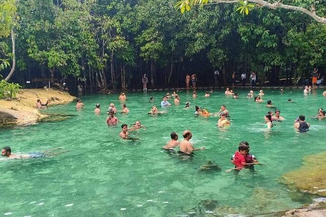 Emerald Pool