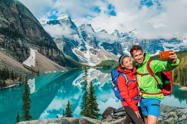 Lake Louise & Moraine, Calgary