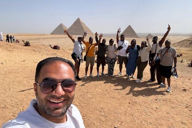 Cairo & Pyramids