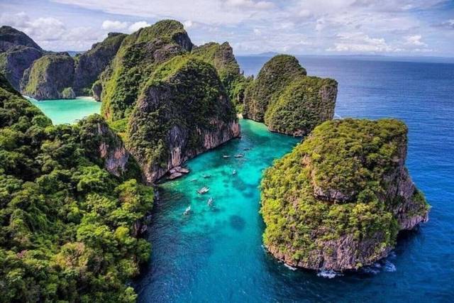 Sumilon Island