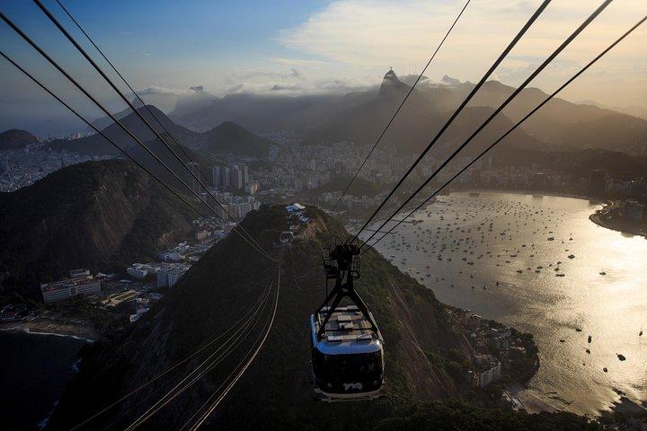 Skip-the-Line: Sugarloaf Mountain Cable Car Ticket
