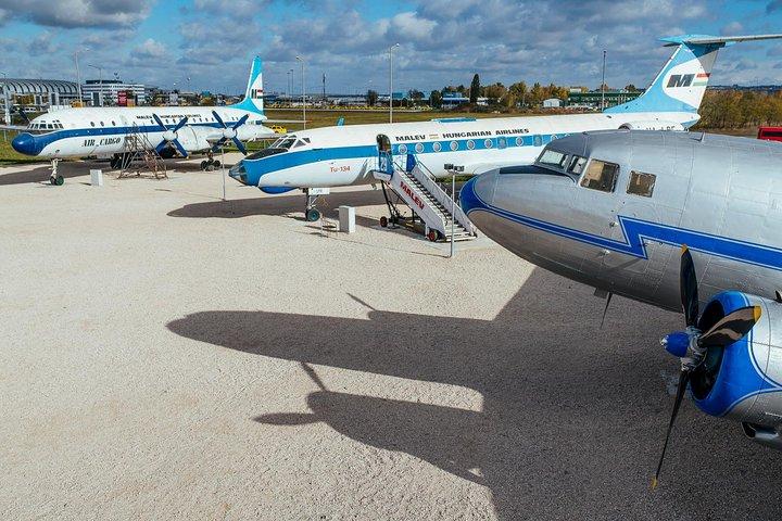 Skip the Line: Aeropark Aviation Museum Entrance Ticket