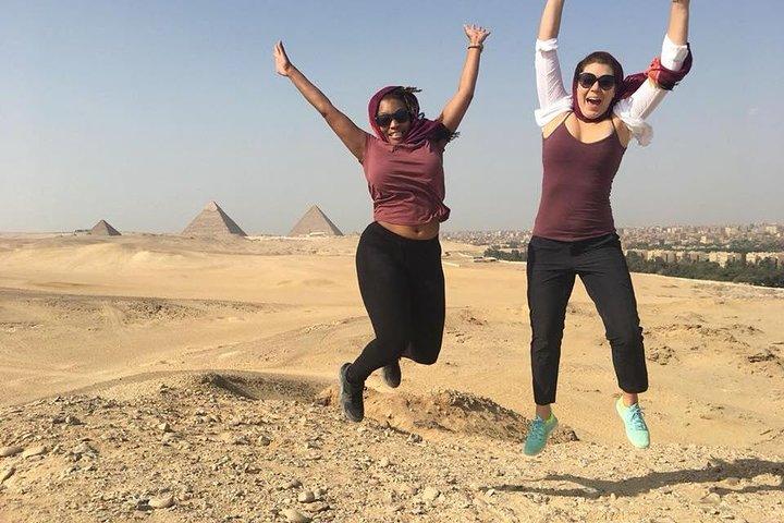 Private tour to Giza Pyramids, Sphinx and Egyptian Museum