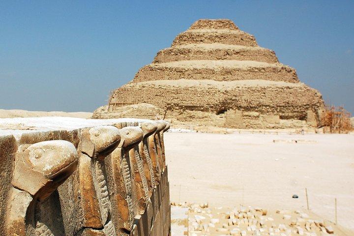 Cairo day trip to Giza Pyramids, Memphis and Sakkara Pyramids