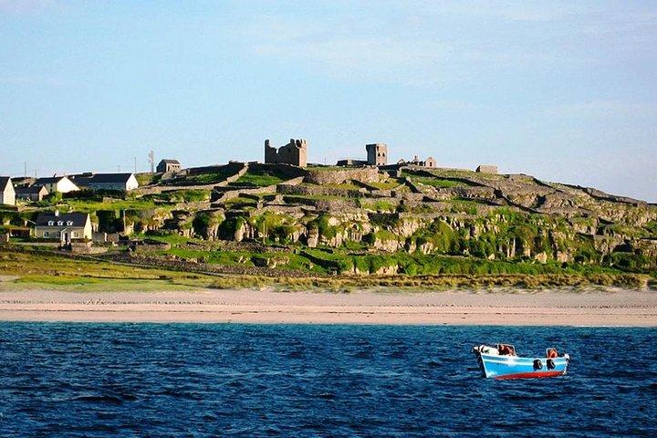 Aran Island, Cliffs of Moher & Cruise tour from Galway. Guided.