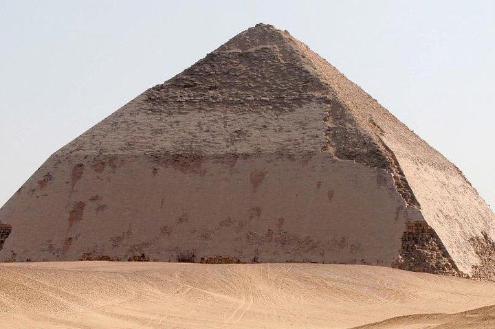 Discover The Mysteries of The Pyramids in Giza & Sakkara & Dahshur With Guide