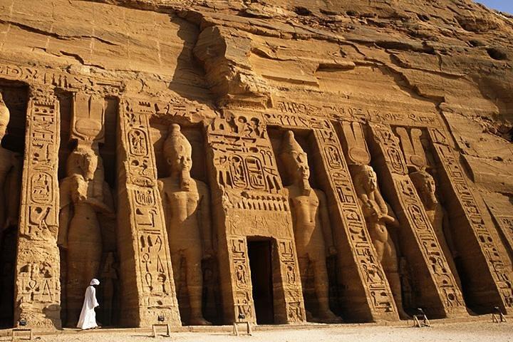 Abu Simbel and Luxor 2 Days 1 Night from Cairo