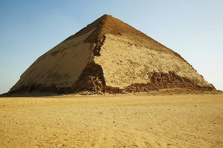 Pyramids, Sakkara & Dahshur Tour in Cairo