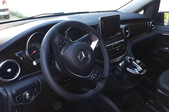 Private Transfer from Lisbon to Porto or from Porto to Lisbon