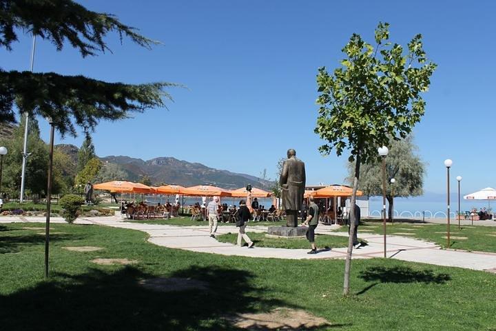 Full-Day Private Lake Ohrid and Albania Tour from Ohrid