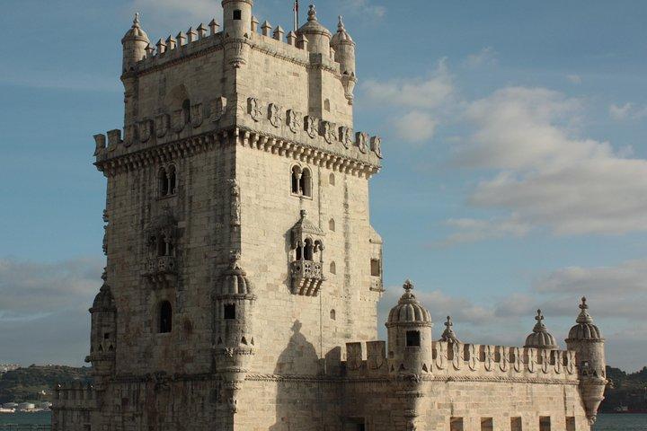Private Walking Tour in Belém & Visit Tropical Garden