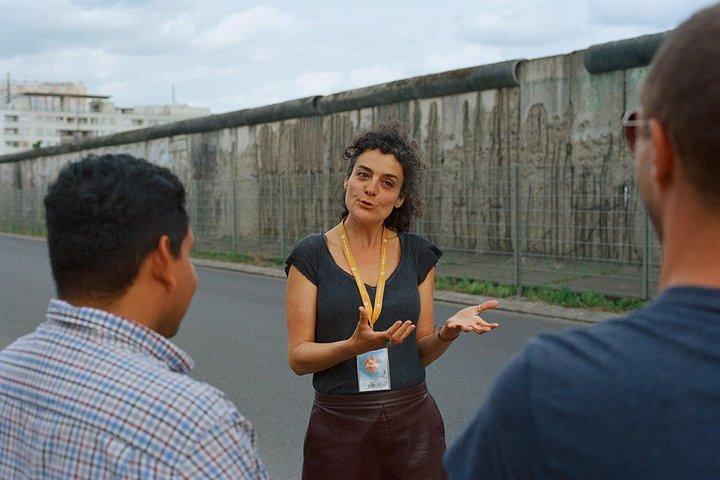 Cold War and Berlin Wall Tour in Italian