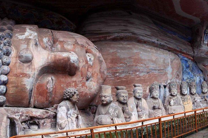 1-Day Chongqing Dazu Rock Carvings Private Tour With the Lunch