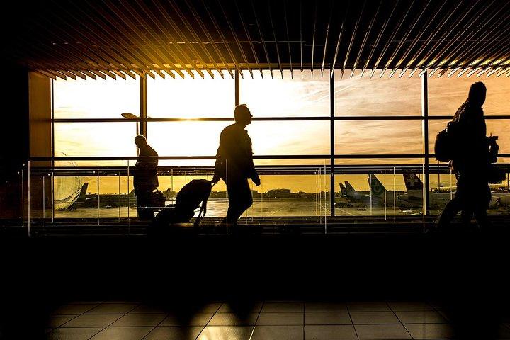 Private ONE-Way Transfer Buffalo Airport (BUF) to Niagara Falls