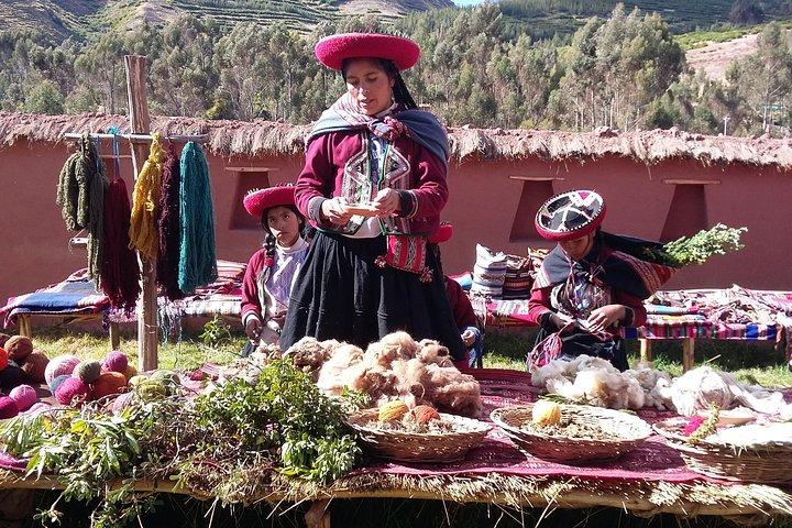 Full day: Andean Community visit from Cusco