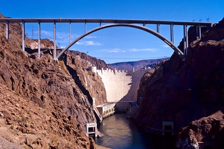 Hoover Dam Tour from Las Vegas with Hot Breakfast
