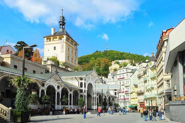 Private Karlovy Vary with Royal Brewery or Mozer Full Day Trip