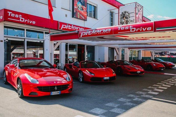 Ferrari 458 Spider Road Test Drive