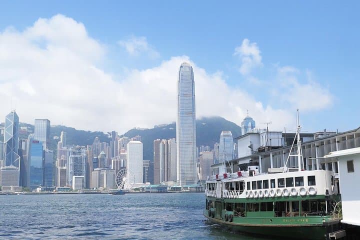 Hong Kong Discovery Tour with private car [5 hours]