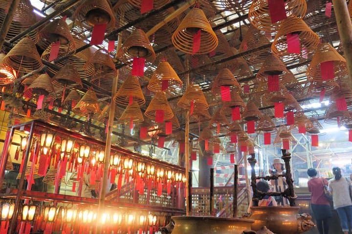 Hong Kong Discovery Tour with private car [5 hours]