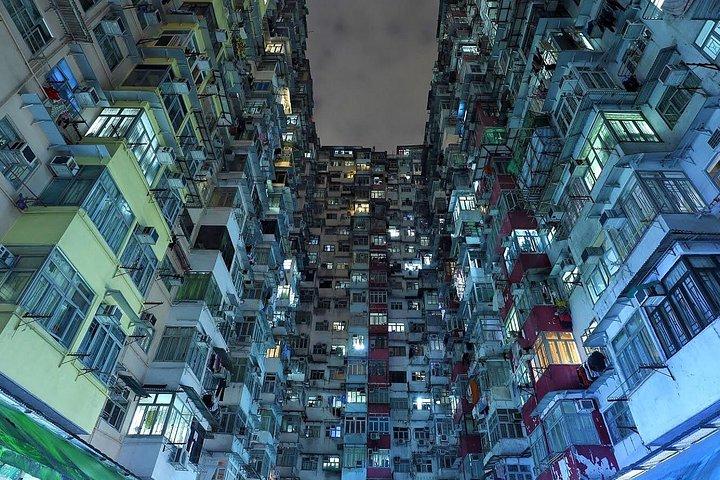 Private Walking Tour: Hidden Gems of Old Hong Kong Island
