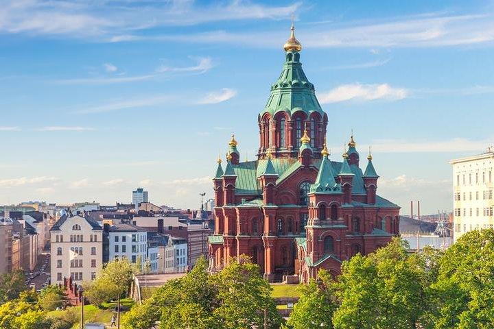 Helsinki in Nutshell: Suomenlinna & City Highlights by Eco-Friendly Ways