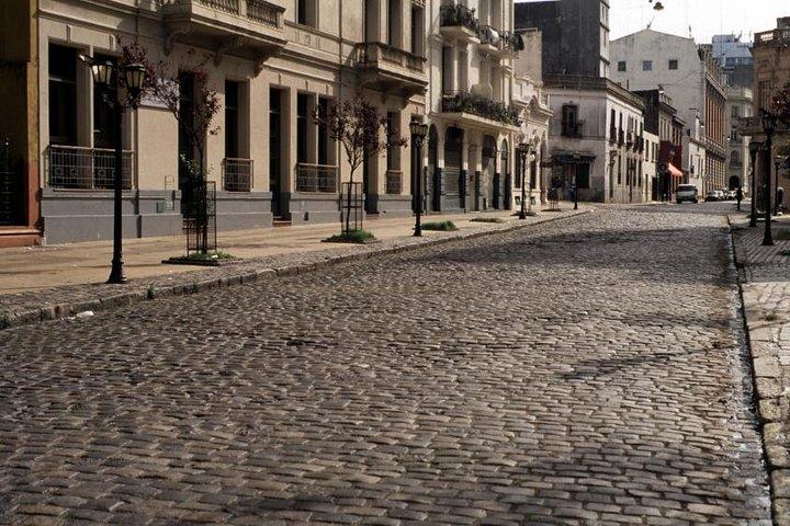 Buenos Aires Private Historical Downtown, San Telmo and La Boca Walking Tour