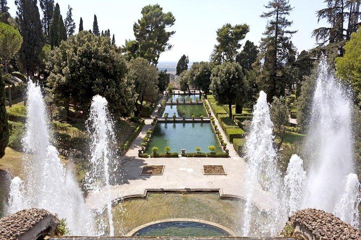 Heritage Site: Villa d'Este and Hadrian's Villa in Tivoli Tour from Rome