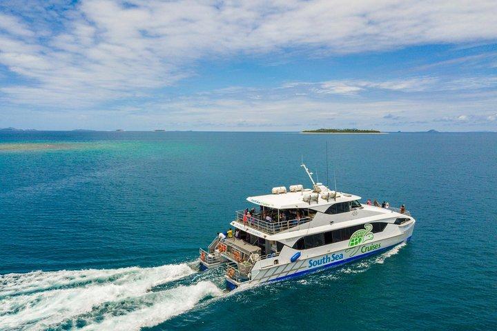 Yasawa Islands Explorer Cruise with Lunch