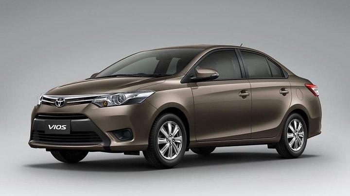 Private transfer: Hanoi airport to the center