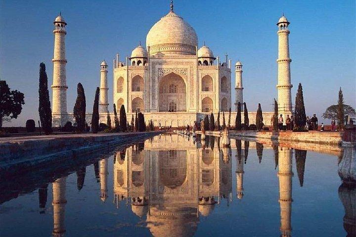 Discover the Taj Mahal & Agra Fort – Day Trip from Jaipur