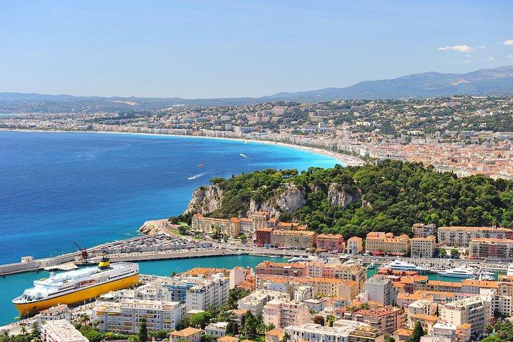 Switzerland, Italy, France 7-Day Taste of Europe Trip from Paris