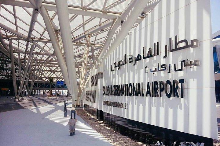 Private Airport Pick up Transfer from Cairo Airport Cairo or Giza Hotels
