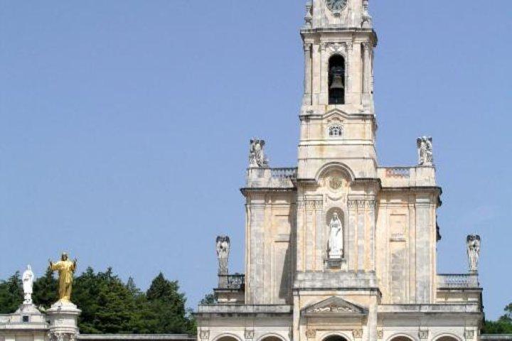 Porto: Fatima and Coimbra Day Trip