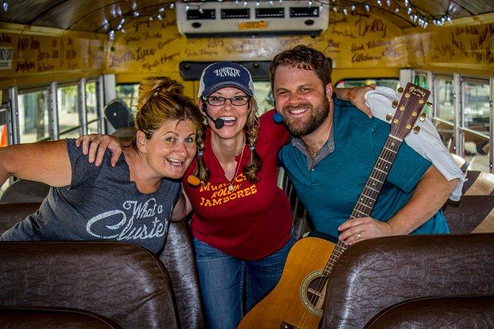 Nashville Rollin Jamboree Comedy & Country Music Sing-Along Tour