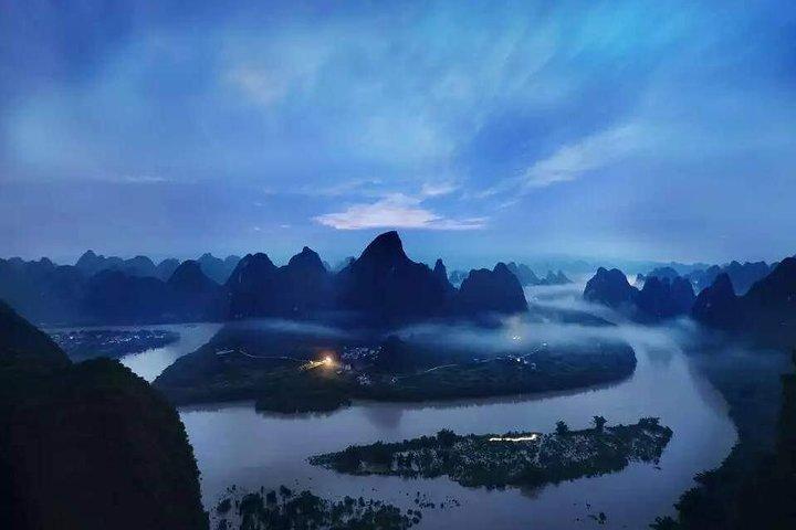 Yangshuo County 2-Day Tour from Guilin