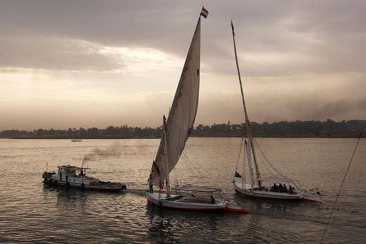 Private tour to Cairo tower felucca and koshary