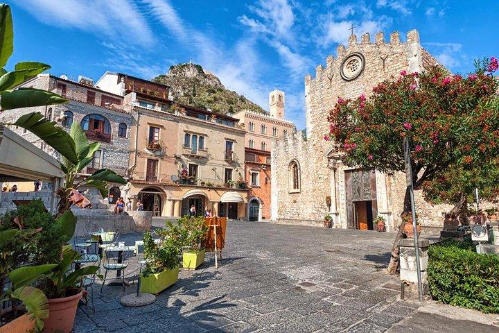 Giardini Naxos, Taormina and Castelmola-White Lotus-From Catania