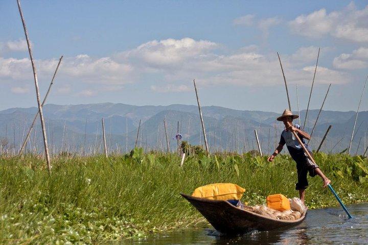 8-Night Myanmar Private Tour with Flights from Yangon