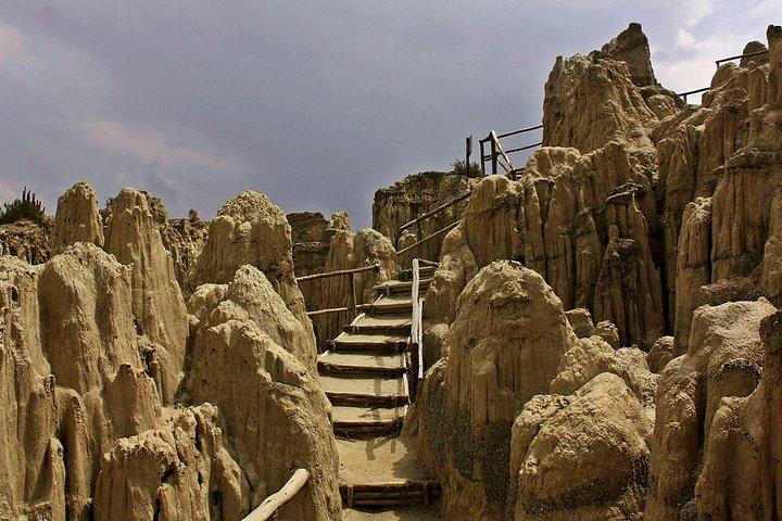 Full-Day Chacaltaya and Valley de la Luna (Valley of the Moon) Tour