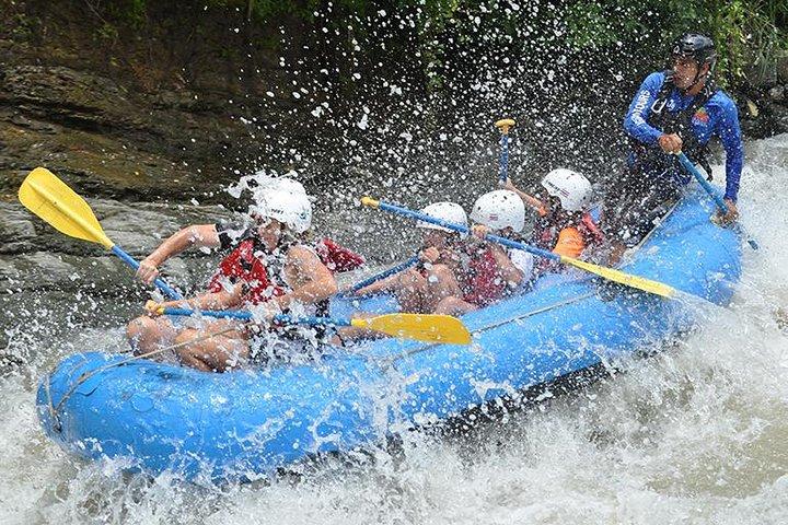White Water Rafting Manuel Antonio Quepos Naranjo River
