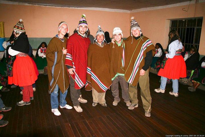 Tour Uros, Amantani, and Taquile Islands in 2 Days with Homestay