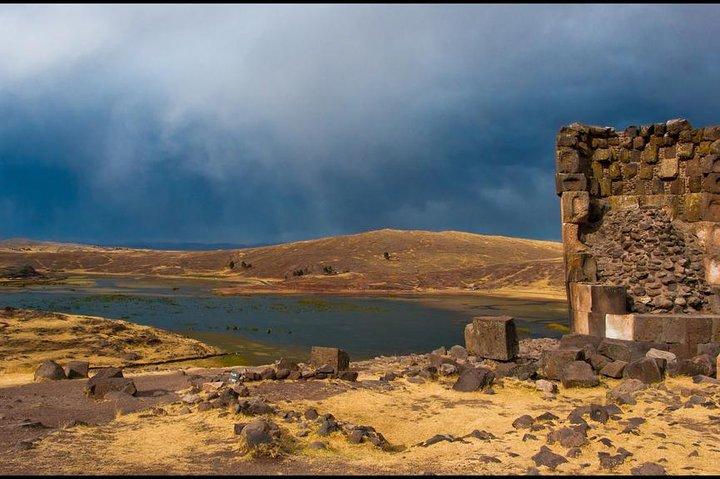 4h Tour to Sillustani Inca Tombs from Puno